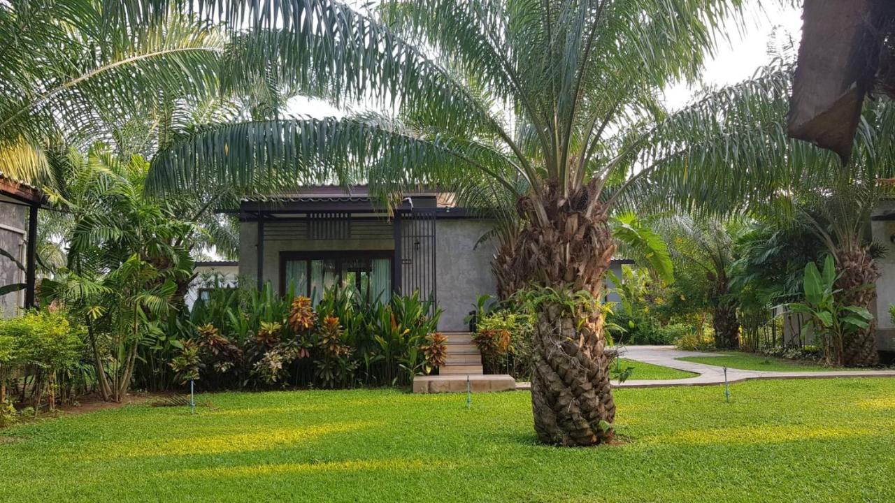 Palm Pran Resort Pran Buri Exterior foto