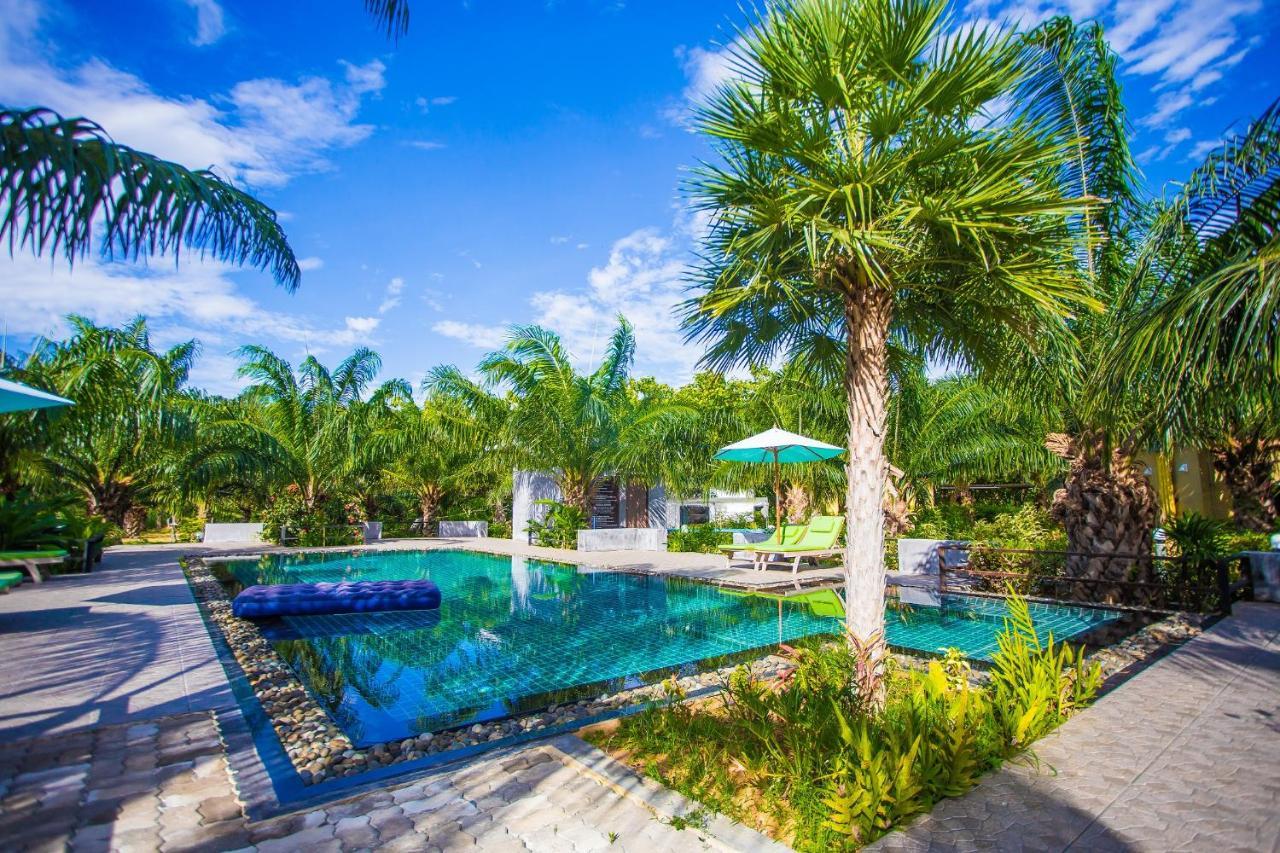 Palm Pran Resort Pran Buri Exterior foto
