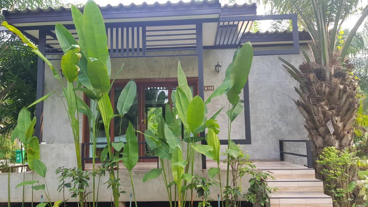 Palm Pran Resort Pran Buri Exterior foto