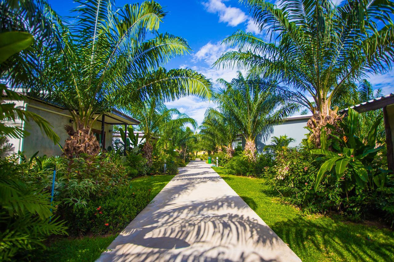 Palm Pran Resort Pran Buri Exterior foto